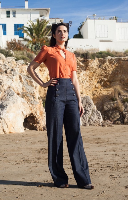 1940s high waisted trousers